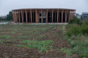 szukanie zajączka na tarnowskich tężniach